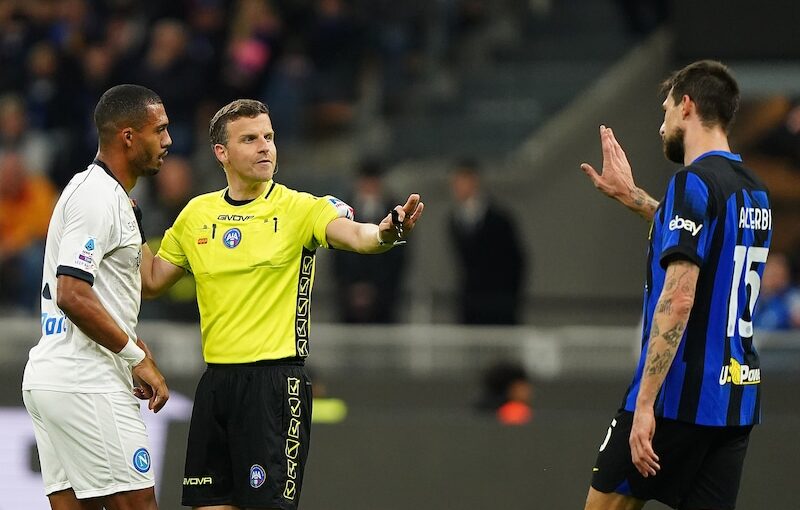 Caso Acerbi, la Procura acquisisce gli audio tra arbitro e Var dopo Inter-Napoli