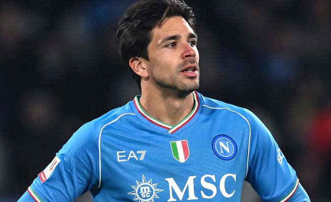 GAZZETTA – Napoli, attacco rivoluzionato? Tre azzurri potrebbero dire addio