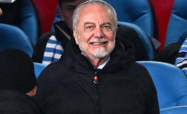 Il gol di Kvaratskhelia infiamma il Maradona: la reazione di De Laurentiis in tribuna