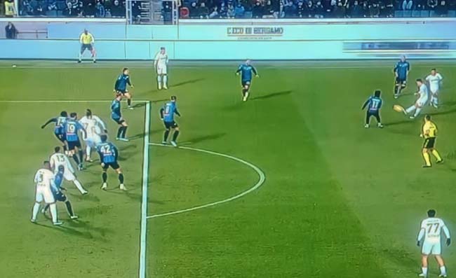 La FIFA vuole la svolta epocale, cambia la valutazione del fuorigioco? (FOTO)