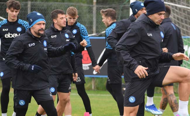 Napoli-Juventus, i convocati di mister Calzona: due assenze tra gli azzurri