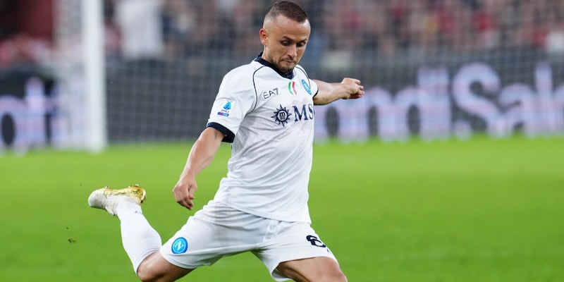 Napoli, il Barcellona tenta l’assalto a Lobotka