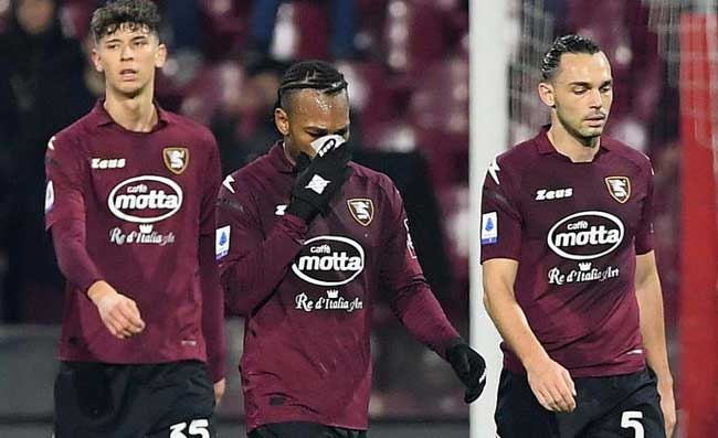 SERIE A – Cagliari-Salernitana: 4-2, campani con un piede in B. Gaetano gol