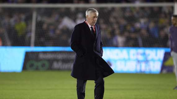 Ancelotti non si sbottona su Mbappé: “L’importante è il Real. Sono felice qui”
