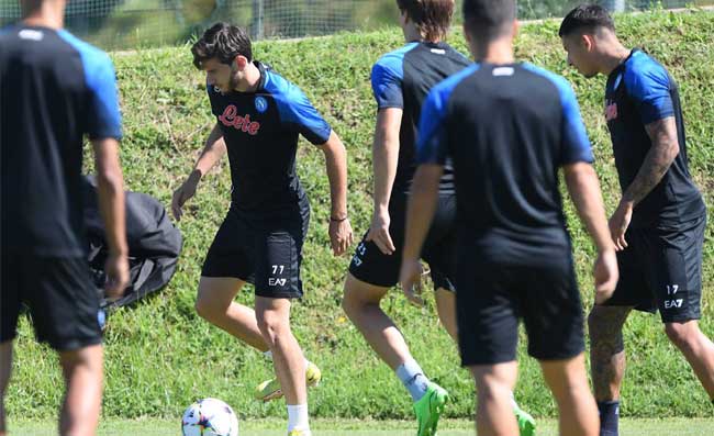 Azzi: “E’ bastata la sua lontananza per far precipitare nuovamente il Napoli”