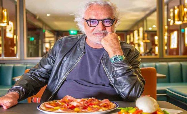 Briatore: “Apriremo Crazy Pizza a Napoli”. Il duro commento di Forgione