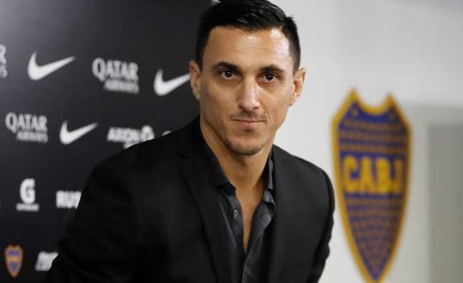 Burdisso saluta Barone: “Spero tu sia con il tuo idolo Maradona a parlare di calcio”
