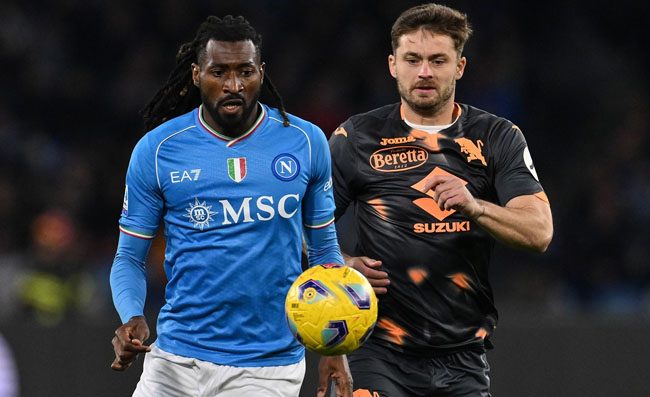CORRIERE – Napoli, la formazione: due cambi per Calzona. Anguissa stringerà i denti