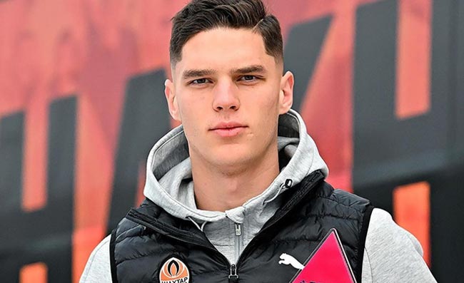 De Laurentiis prepara l’assalto per Sudakov: la richiesta dello Shakhtar