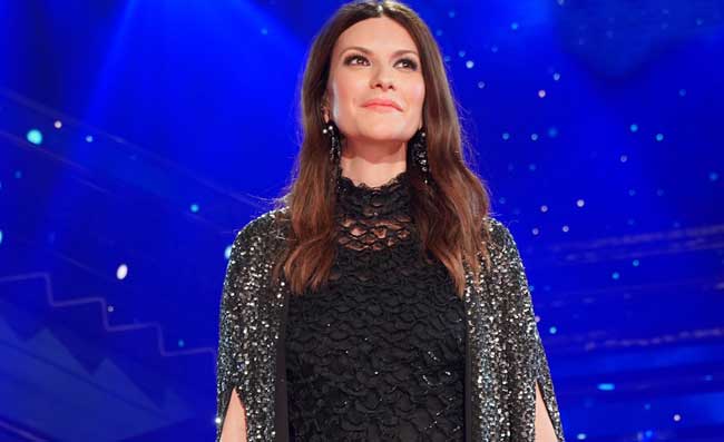 La romagnola Pausini disse: “È napoletana ed è una delle cose più buone del mondo”