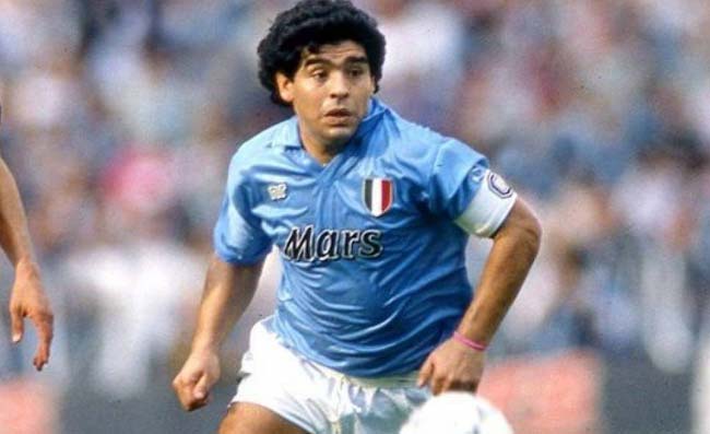 Maradona disse: “Tecnicamente è più forte di me”