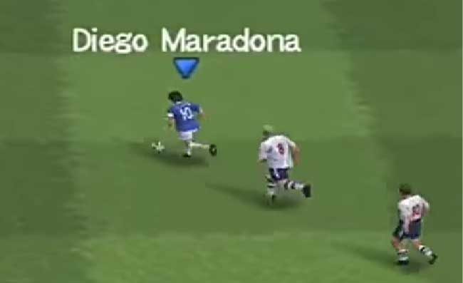Maradona, il “gol del secolo” riprodotto con un videogioco. Che spettacolo (VIDEO)