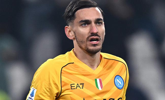 Meret, l’agente: “Non sarà un altro “Zielinski”. Parleremo con il Napoli, può restare”