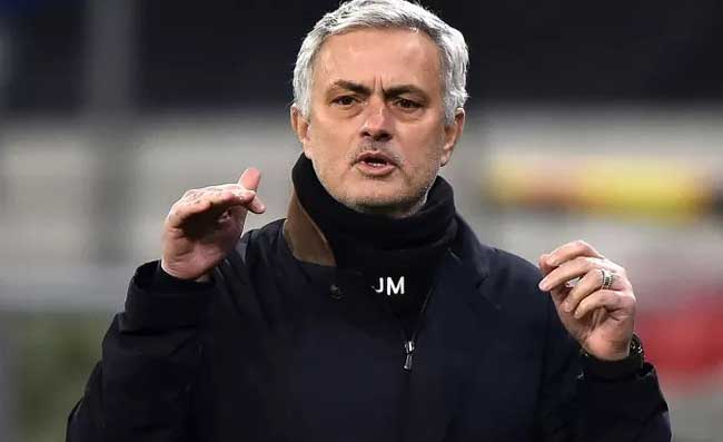Mourinho: “Da giugno voglio lavorare”. Occhio al clamoroso ritorno