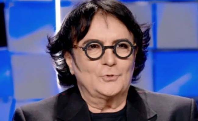 Renato Zero: “Napoli piezzo ‘e core. Farò una bella sorpresa ai napoletani”