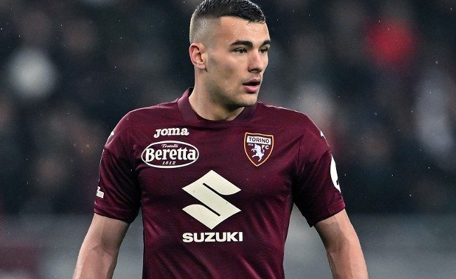 Asta per Buongiorno: Napoli, Milan e Inter. Il giocatore ha una preferenza