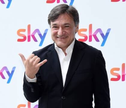 Caressa: «Ero deluso per l’eliminazione da Pechino Express. Sogno un programma con mia moglie»