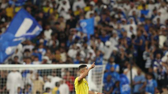 Cristiano Ronaldo, follia in Arabia: gomitata, rosso e minacce all’arbitro