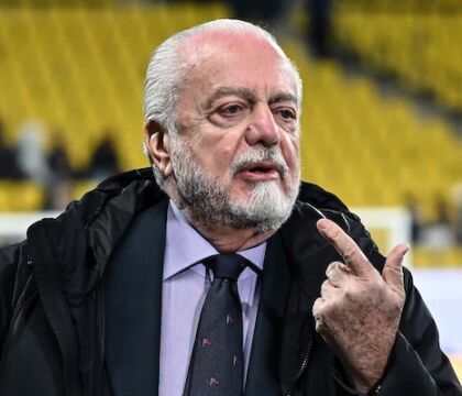 De Laurentiis darà più “potere” di manovra a Manna, ma le scelte finali le prenderà sempre lui (Gazzetta)
