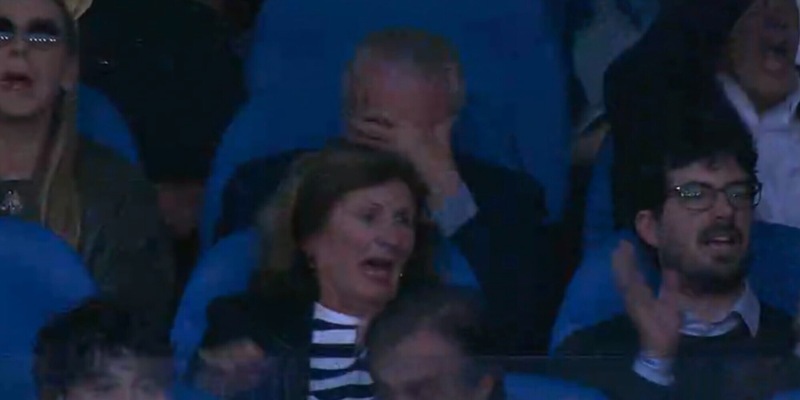 De Laurentiis e il gesto in tribuna sul rigore di Osimhen durante Napoli-Roma