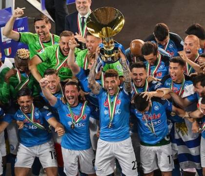 Napoli, il 3 maggio l’anteprima del film scudetto con i calciatori in sala (CorSport)
