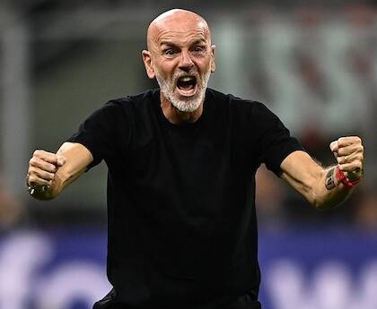 Pioli rinuncerebbe volentieri all’ultimo anno col Milan se avesse un accordo col Napoli (SportMediaset)