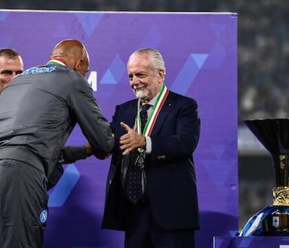 Un anno a festeggiare, il Napoli ha fatto la figura dei parvenu (Corsport)