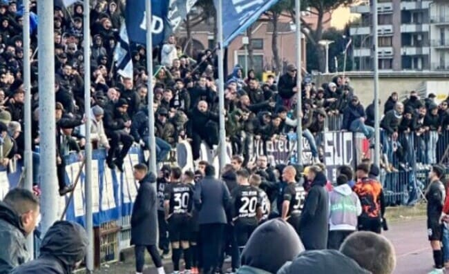 “Basta umiliarsi davanti agli ultras, ma per quieto vivere…”. I casi Napoli, Milan e Inter