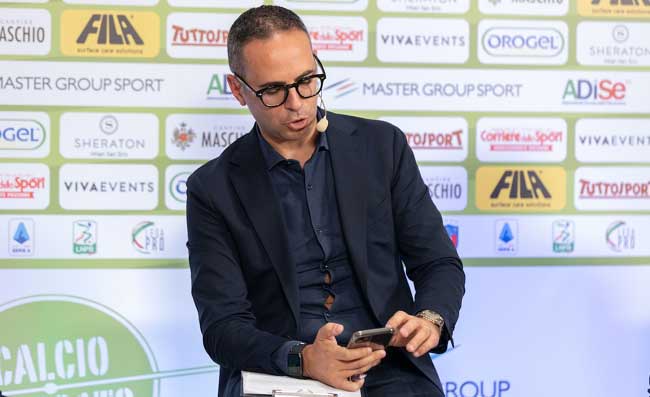 Criscitiello: “Il mister scemo non è, tra silenzio e canzone tolta ha capito strategia”