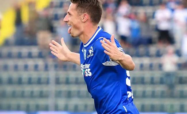 IL MATTINO – Napoli, due idee low-cost per l’attacco. Attenzione a Immobile-Simeone