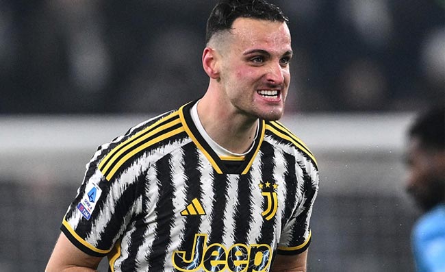 PRIMA PAGINA TUTTOSPORT – Toro-Juve, Gatti: “Il mio derby mozzafiato”