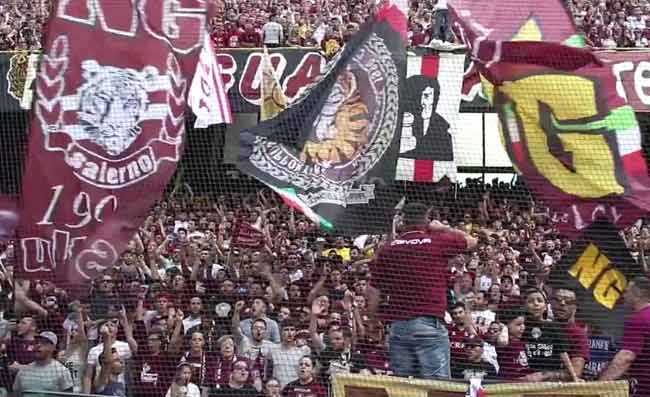Salernitana a Bologna con 1300 tifosi: “Noi siamo una tifoseria da Serie A”