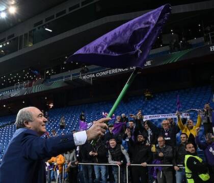 Fiorentina, i tifosi contro società e giocatori: “Firenze non gioisce per la Coppa del Fair Play finanziario”