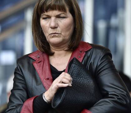 La Serie A mette le mamme in mezzo: giocatori in campo col nome della madre sulla maglia