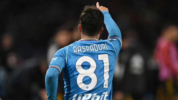 Napoli-Lecce 0-0: inizia la ripresa, entrano subito Ngonge e Raspadori