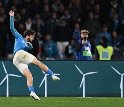Napoli, contro il Bologna torna Kvara. Rossoblù a caccia della qualificazione in Champions