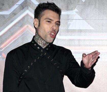 Pestaggio di Iovino, Fedez: «Io non c’ero. E comunque quale massacro, tre giorni dopo era a Ibiza»