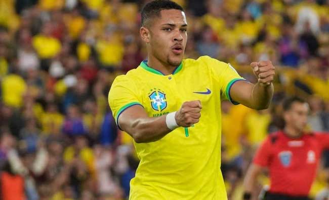 “Il Napoli vuole Vitor Roque del Barcellona”, dalla Spagna rilanciano: “Idea prestito”
