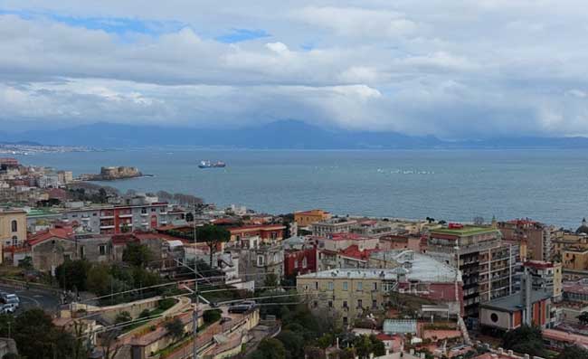 Prosegue il maltempo su Napoli, allerta meteo per giovedì 2 maggio