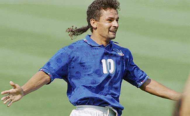 Roberto Baggio torna in campo: ora è ufficiale. A Salerno per il raduno di Operazione Nostalgia