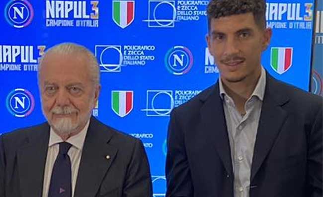 SKY – Di Lorenzo, non solo la Juventus: altri due club pronti all’assalto. Conte ha già deciso