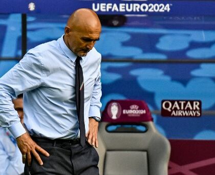 Italia indecente. Spalletti tolga il disturbo, il ruolo di ct non fa per lui