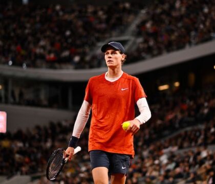 McEnroe: «Sinner andrà a sbattere contro l’entusiasmo dell’Italia. Ricordate Berrettini?»