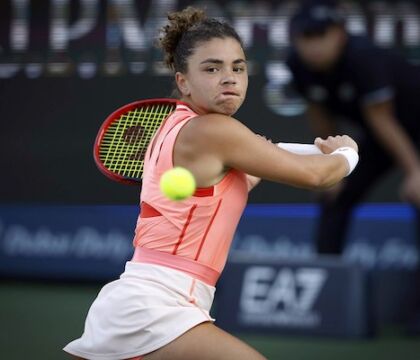 Paolini batte Rybakina e vola in semifinale: «Un match difficile, ma ho continuato a combattere senza arrendermi» 