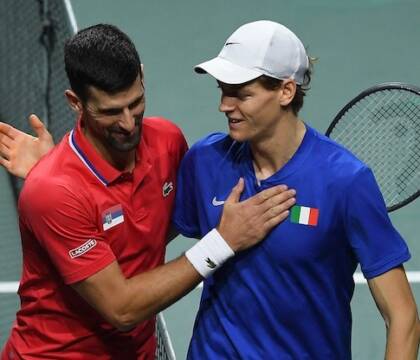 Sinner è il nuovo numero uno del mondo di tennis: fuoriclasse e testimonial dell’antisovranismo