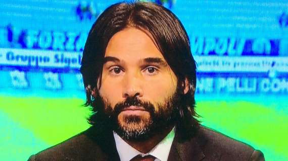 Adani pazzo di Lobotka: “Che spettacolo vederlo giocare! Neanche se si sforza fa una cosa sbagliata”