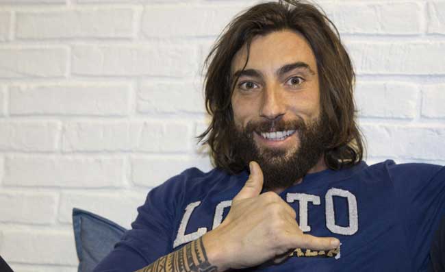 Brumotti: “I primi colpi di pistola non si scordano mai, sapete dove è successo?”