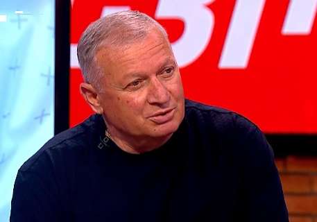 Kvara, il padre: “Non voglio che resti al Napoli, ha lavorato con 4 tecnici in 2 anni. Ma deciderà da solo”
