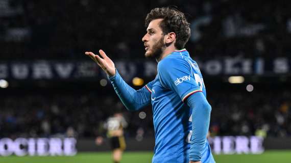 L’Equipe annuncia: “Kvaratskhelia ha l’accordo col Psg e ha già parlato con Luis Enrique”
