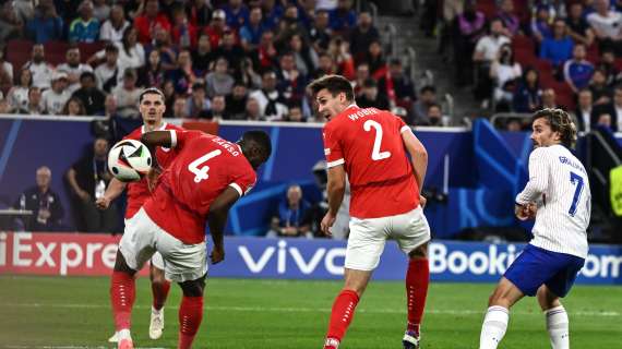La Francia soffre ma vince: un autogol piega un’ottima Austria